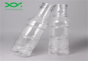 Les avantages de choisir une bouteille de boisson transparente